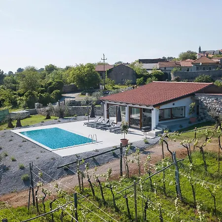 Rosemary Hermes Art With Private Pool * Сезана