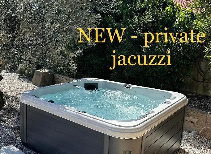 Rosemary Trieste Hermes Art * 세자나